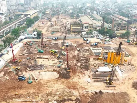 Cảnh báo "khủng hoảng thừa" căn hộ cao cấp