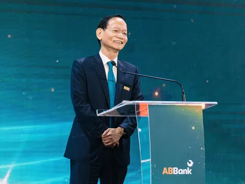 Hé lộ lý do ông Vũ Văn Tiền quay trở lại làm Chủ tịch ABBank