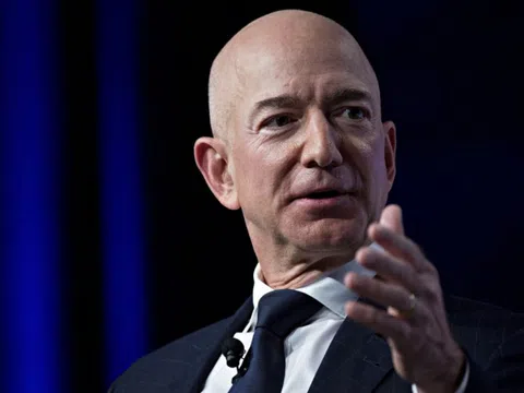 Hành trình của người giàu nhất hành tinh Jeff Bezos