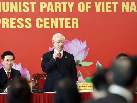 Đấu tranh chống tham nhũng, tiêu cực là không ngừng, không nghỉ