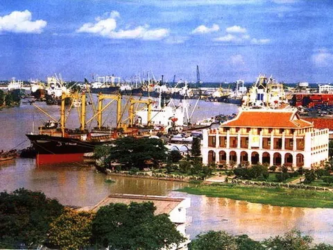 Kỷ niệm 110 năm ngày Bác Hồ ra đi tìm đường cứu nước (5/6/1911-5/6/2021): Đôi bàn tay và cuộc hành trình cứu nước vĩ đại