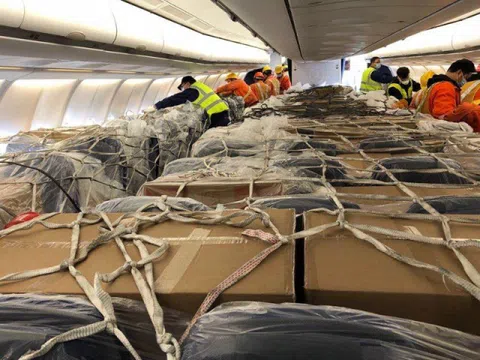Ông Jonathan Hạnh Nguyễn xin mở hãng hàng không, chuyên chở hàng