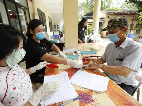 Hà Nội hướng dẫn hỗ trợ cho các đối tượng bị ảnh hưởng bởi dịch COVID-19