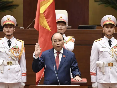 Ông Nguyễn Xuân Phúc tái đắc cử Chủ tịch nước