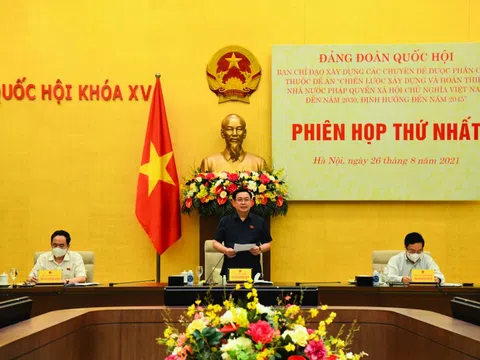 Trung ương sẽ xem xét ban hành Chiến lược xây dựng và hoàn thiện Nhà nước pháp quyền xã hội chủ nghĩa