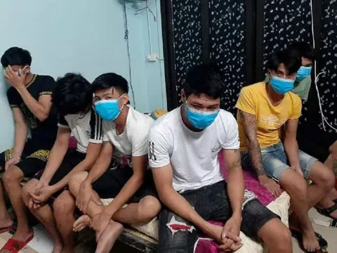 Nghệ An: Phạt cả chủ và khách hát karaoke giữa mùa dịch 125 triệu đồng