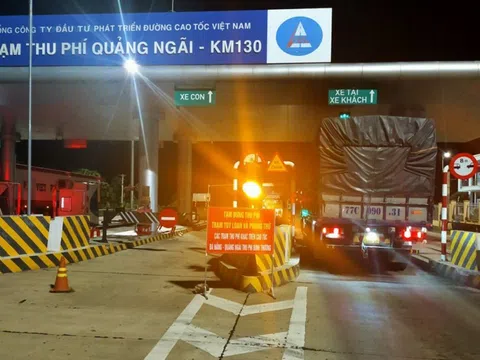 Tạm dừng thu phí tại 2 trạm trên cao tốc Đà Nẵng - Quảng Ngãi