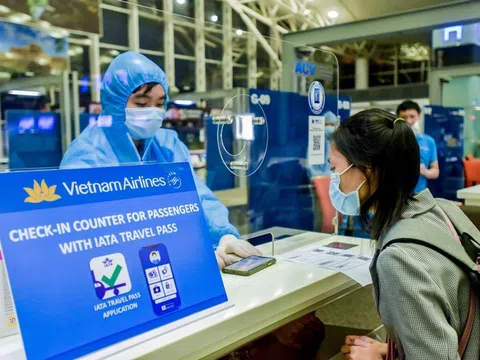 Chuyến bay đầu tiên của Vietnam Airlines thử nghiệm thành công ứng dụng hộ chiếu sức khỏe điện tử IATA Travel Pass